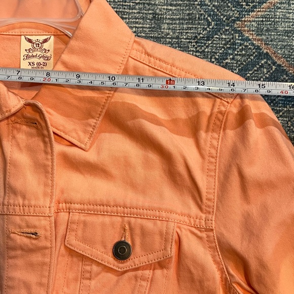 New without tag Peach color Denim Jacket - Picture 9 of 10
